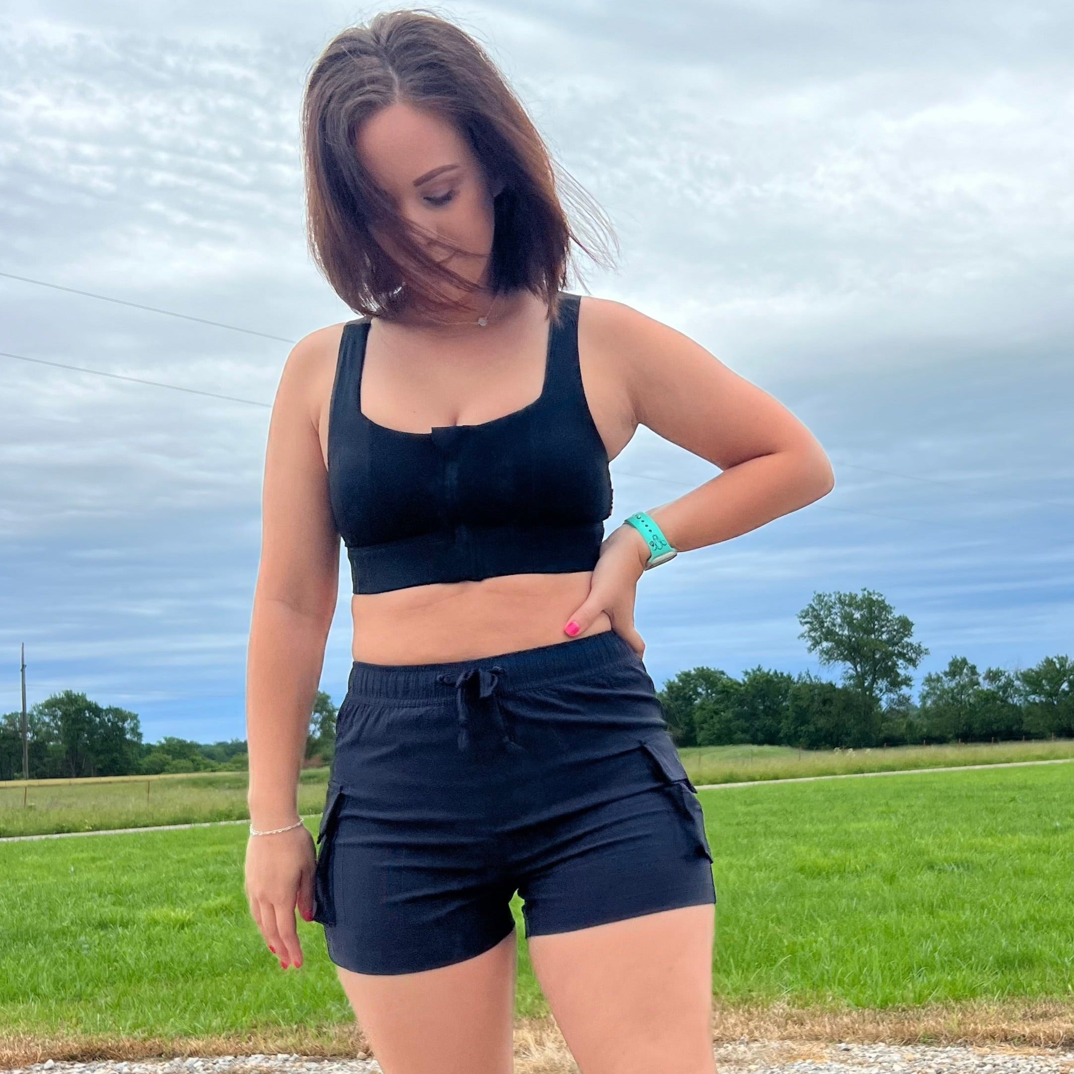 The Suzanna Shorts - Black